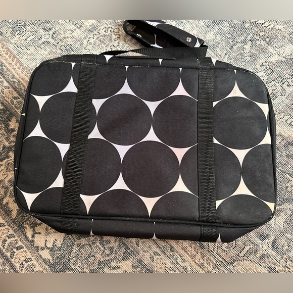 Thirty-one Big Dot Insulated Perfect Party Set NEVER USED!! Double 9x13 Tote - Picture 3 of 9